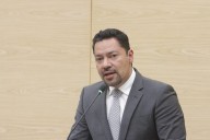 Fracción de Morena se mantiene unida: Villegas minimiza quejas de Palomares Ramírez