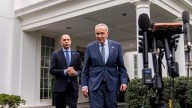 Shutdown standoff deepens ahead of crucial meeting at the White House