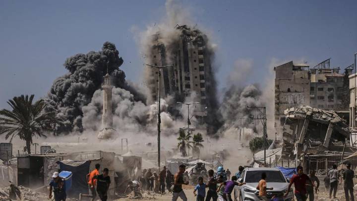 Hamas releases hostage video, Israel bombs high