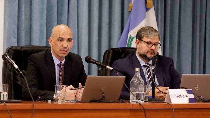 Estafa con planes sociales: los jueces pidieron que se identifique al "Embajador" y a "XXXX"