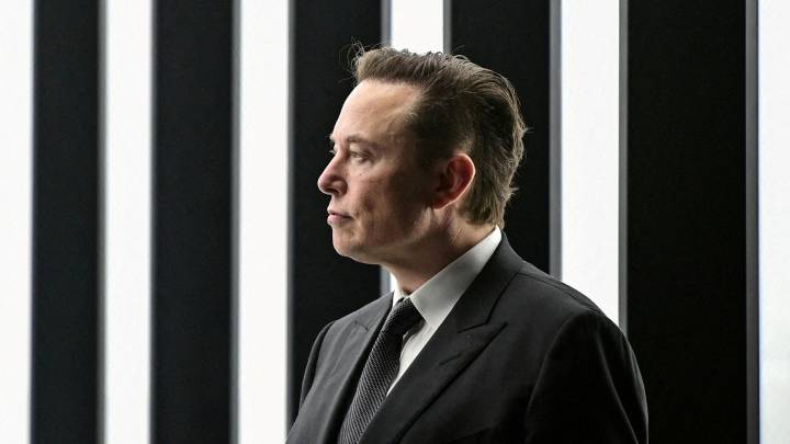 Revelan Nuevos Documentos del Caso Epstein que Mencionan a Elon Musk y al Príncipe Andrew