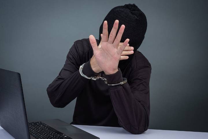 Mumbai Police Books Marcellus Investment Managers CFO For Embezzling Rs 1.18 Crore