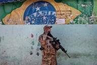 Polémica en Río de Janeiro: aprueban una bonificación para los policías que maten delincuentes