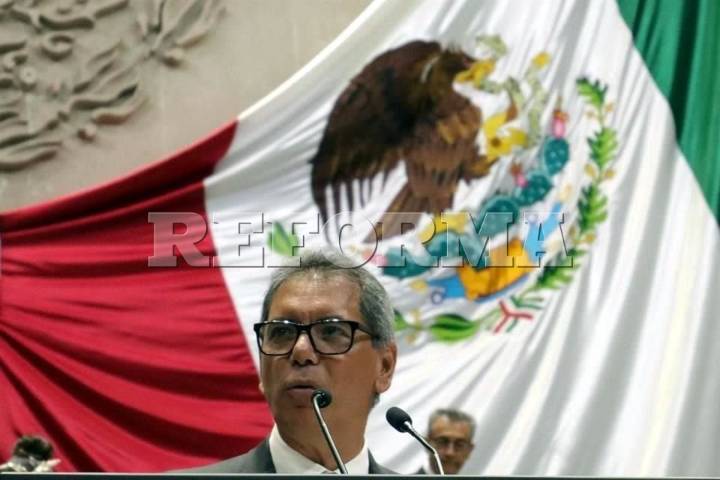 Reprochan a SHCP silencio ante huachicol fiscal