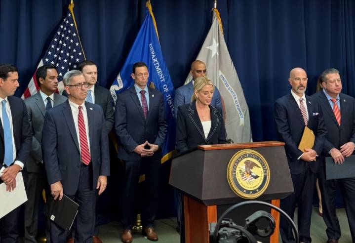 ACTIVIDADES del Cártel de Sinaloa son para financiar terrorismo en EEUU, acusa fiscal Pam Bondi