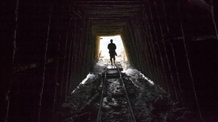 Derrumbe en mina en Tolima deja al menos 20 mineros atrapados