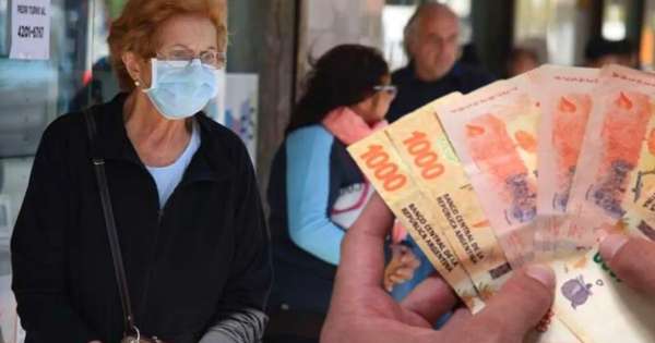 Atención jubilados: habrá aumento y bono en septiembre