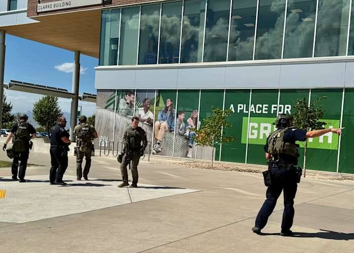 Politicians who have experienced violence directly react to Charlie Kirk shooting