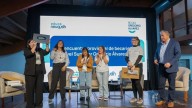 Estudiantes del nivel superior de Neuquén reciben notebooks por el Plan Redistribuir Oportunidades