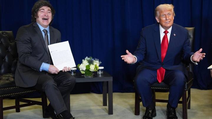 Trump says he doesn't think Argentina needs a bailout, but US will help