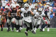 Raiders' Brock Bowers (knee) gets extra day to rest