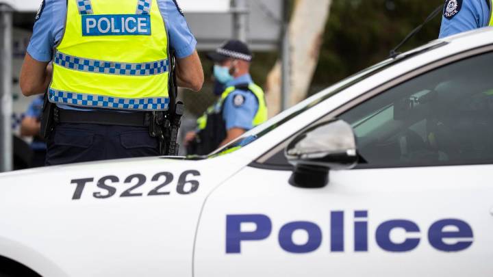 Baldivis: Police investigating after woman attempted to lure child from playground