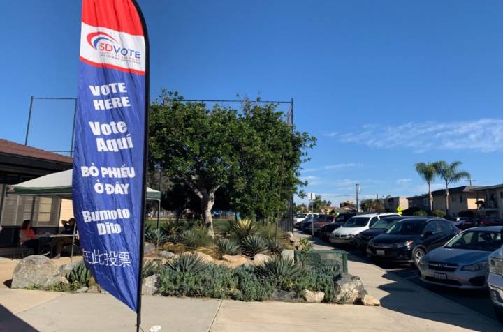 Voter pamphlets start to arrive ahead of official ballots for redistricting proposition