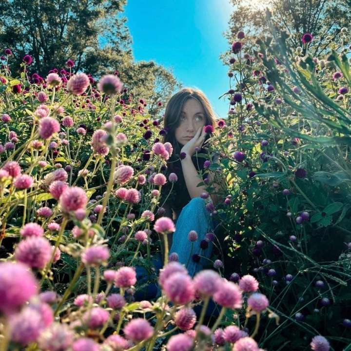 Henderson native Maggie Hollis celebrates her new EP