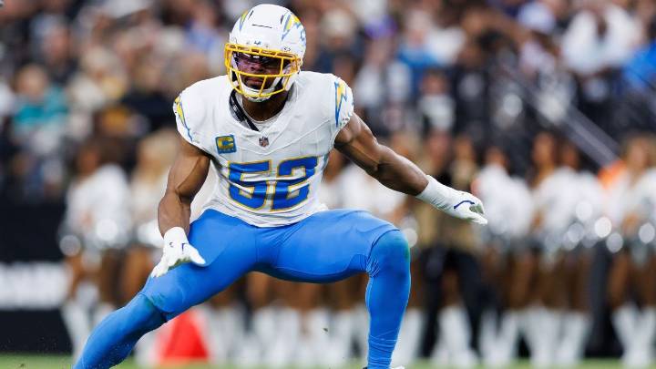 Source - Chargers LB Khalil Mack's elbow injury not season