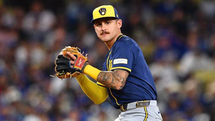 Brewers get SS Ortiz off injured list before Phillies series