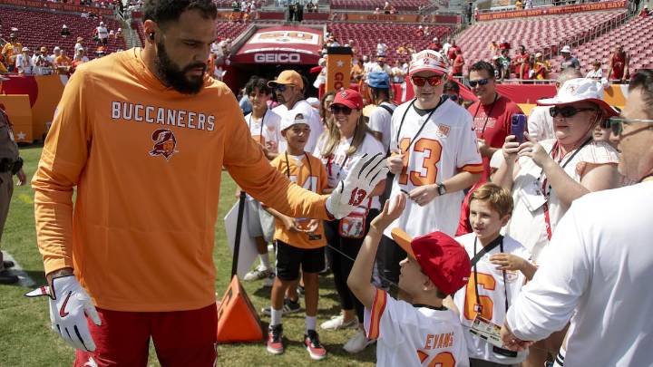 A 50th anniversary vibe as Bucs hold home opener