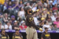 Padres strike early, hang on late to beat Rockies, snap 5