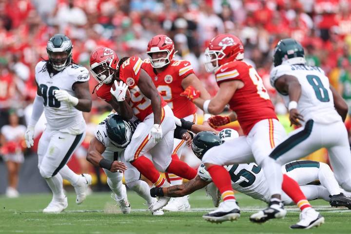 Why Chiefs-Eagles TV coverage was delayed by Cowboys