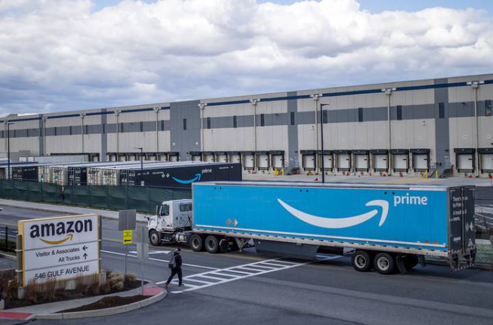 Amazon Challenges NY Labor Law, Says State Can't Move Into NLRB's Turf