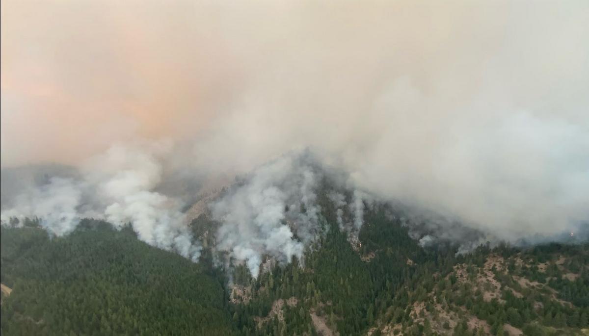 Lower Sugarloaf Fire Now Over 9,000 Acres With No Containment