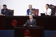 Julio Menchaca entrega su informe al Congreso de Hidalgo; estas acciones destacó