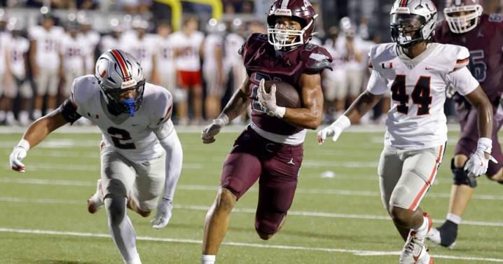 No. 2 Jenks' first-half dominance secures win in MidFirst Bank Backyard Bowl against No. 6 Union