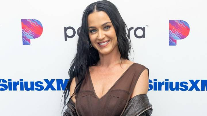Katy Perry pledges to move forward
