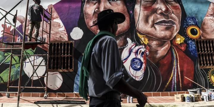 Descubra el pueblo antioqueño que transforma sus calles en galerías: el lugar está estrenando nuevos murales