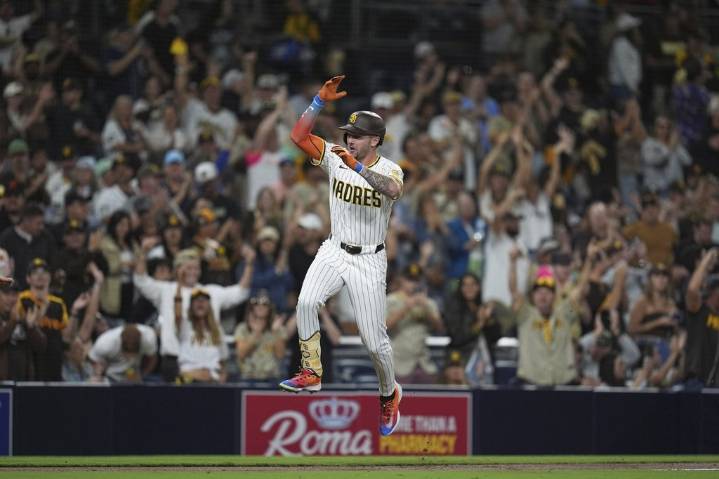 Merrill homers and Vásquez pitches 6 strong innings as the Padres beat the Rockies 2