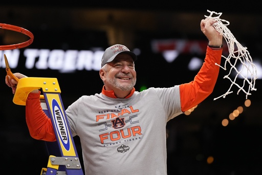 Bruce Pearl, winningest basketball coach in Auburn history, announces retirement