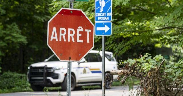 RCMP arrest 16 people trying to cross Canada-U.S. border into Quebec