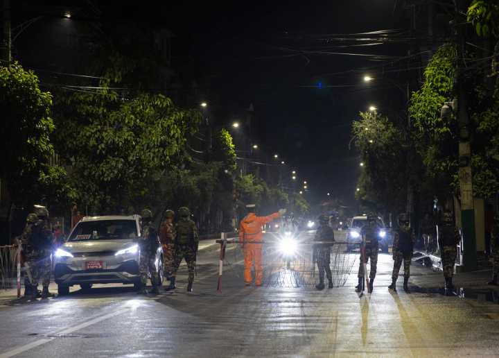 Nepal amanece con seguridad flexibilizada y a la espera de conocer su nuevo gabinete