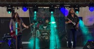 Concierto de rock a cargo del grupo TBMC para celebrar las fiestas