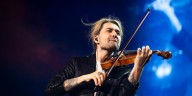 David Garrett, el violinista más rápido del mundo, vuelve a Argentina: su amor por el tango y su homenaje pendiente a Piazzolla