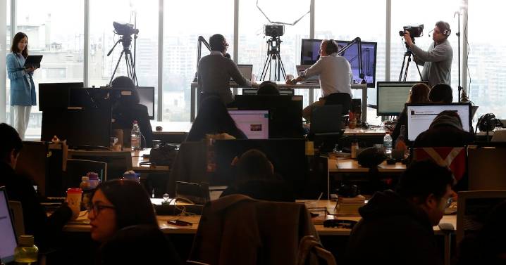 Vuelve Desde la Redacción: cuándo y dónde ver el programa de streaming de La Tercera