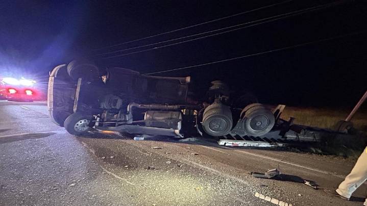 Virginia police investigate tractor-trailer crash on Route 17