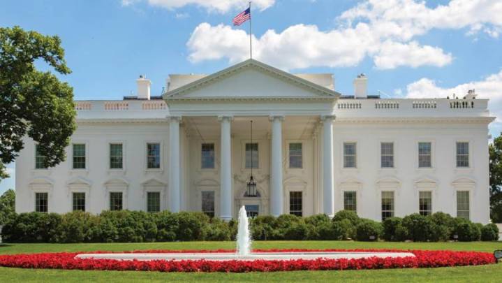 Casa Blanca confirma haber recibido carta del presidente Maduro