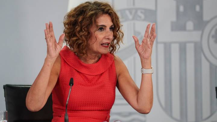 Aldama seguirá adelante con una querella contra Montero tras plantarle en los juzgados