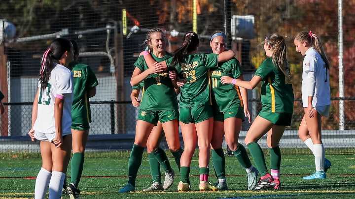 No. 10 Morris Knolls over Kearny - Girls soccer recap