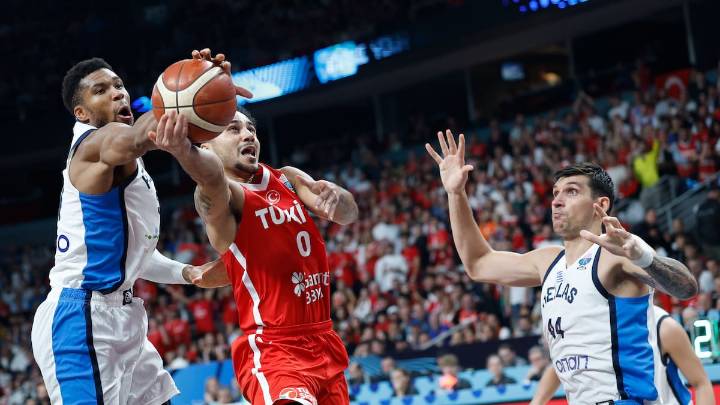 Turquía arrasa con Grecia para acceder a su primera final de un Eurobasket (68