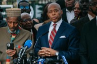 Adams confirma su candidatura a la reelección de Nueva York.