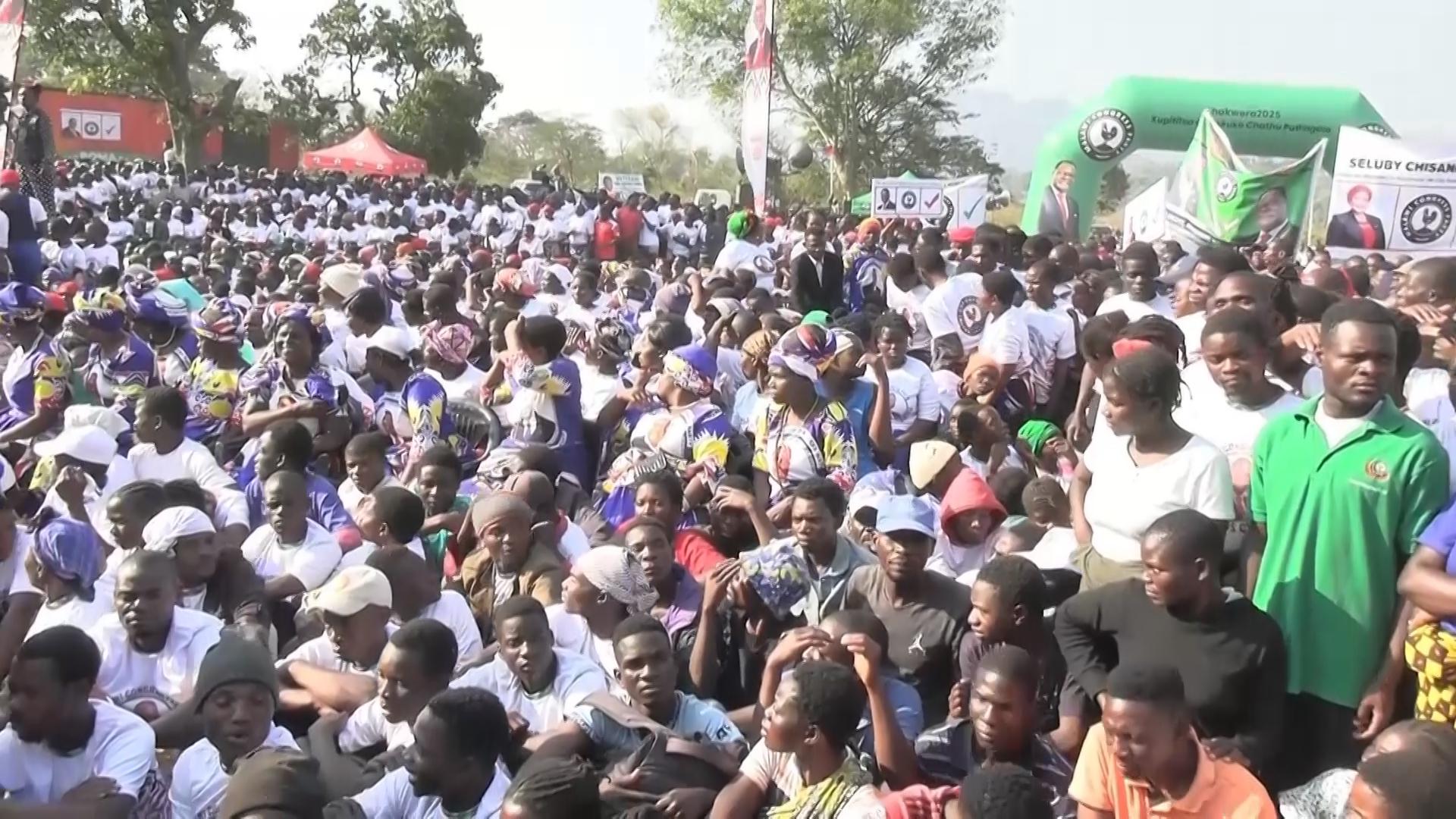 Weary Malawians look to this week's presidential election as nation grapples with an economic crisis