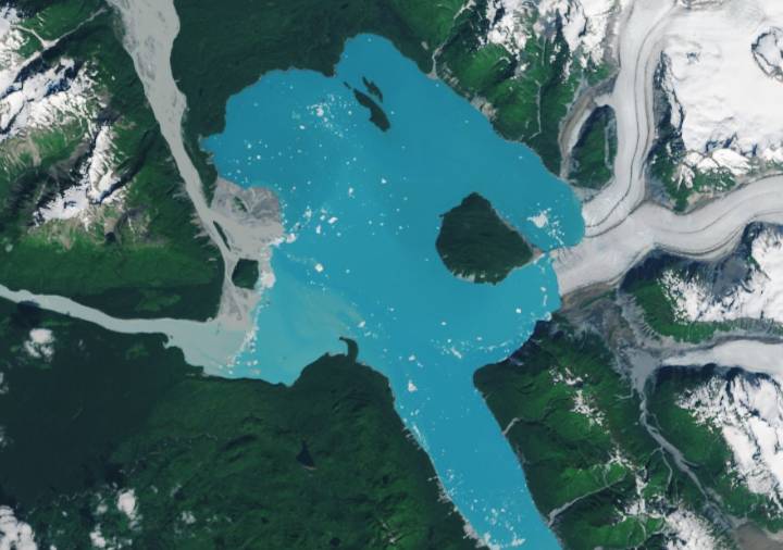 Alaska cambia de mapa: el retroceso glaciar dio origen a una nueva isla
