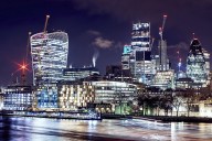 Junior lawyers earn £44 an hour for 13