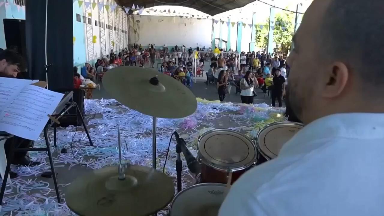 Inmates at Paraguay's largest prison in Paraguay treated to a rare jazz concert