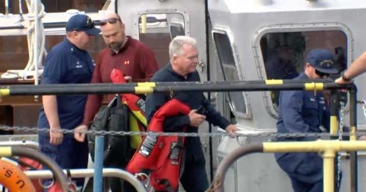 Coast Guard rescues three people after small plane goes into Lake Michigan near Wind Point