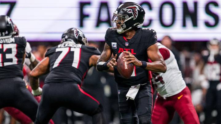 Penix and Robinson have career-best days to lead Falcons to 34