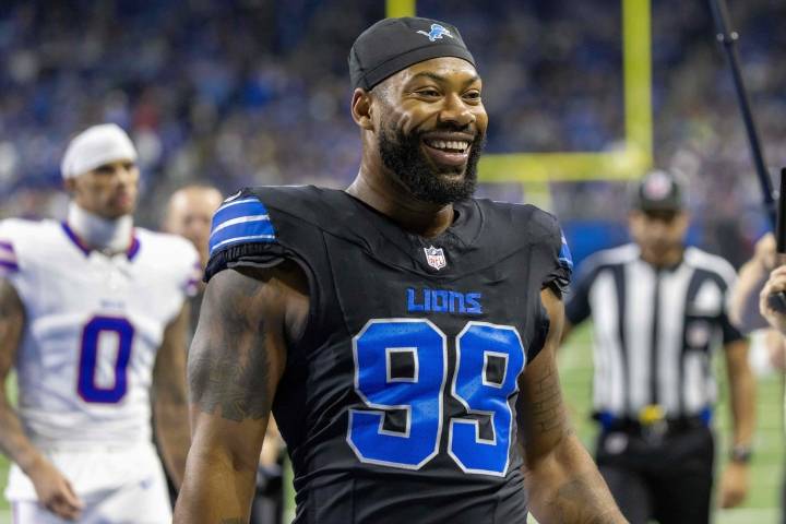 Deadspin | Eagles sign veteran pass rusher Za’Darius Smith