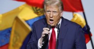 Trump exige a Venezuela aceptar el retorno de sus presos o pagará un precio ‘incalculable’